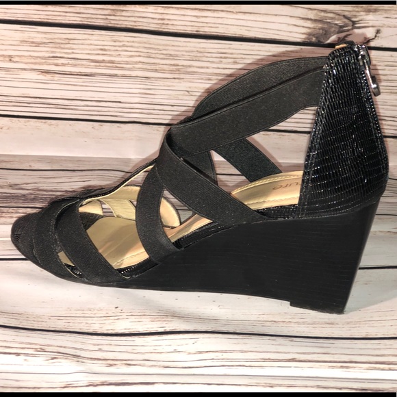 Nurture “terrie” wedges - Picture 3 of 5